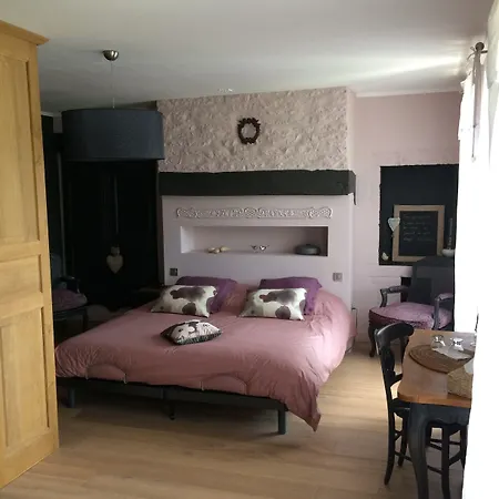 Le Couvent Bed & Breakfast Saint-Jean-de-Laur