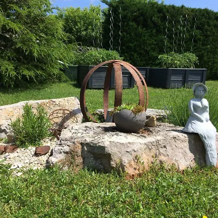 Le Couvent Bed & Breakfast