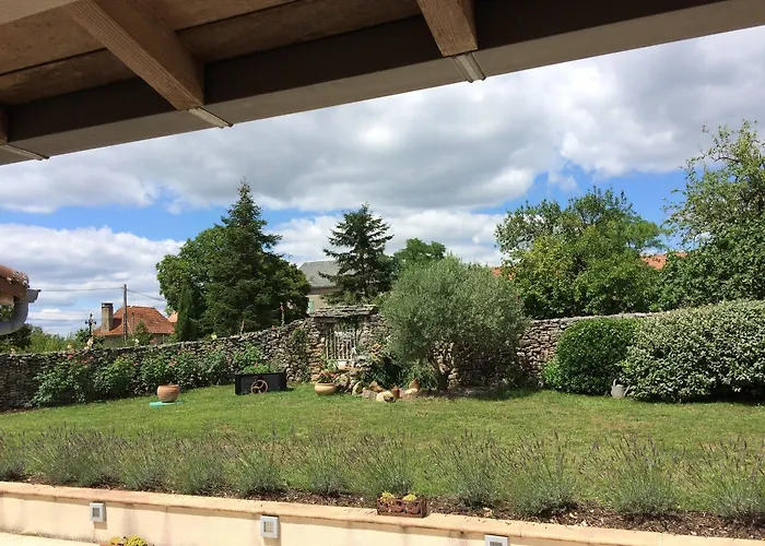 Le Couvent Couette-café Saint-Jean-de-Laur